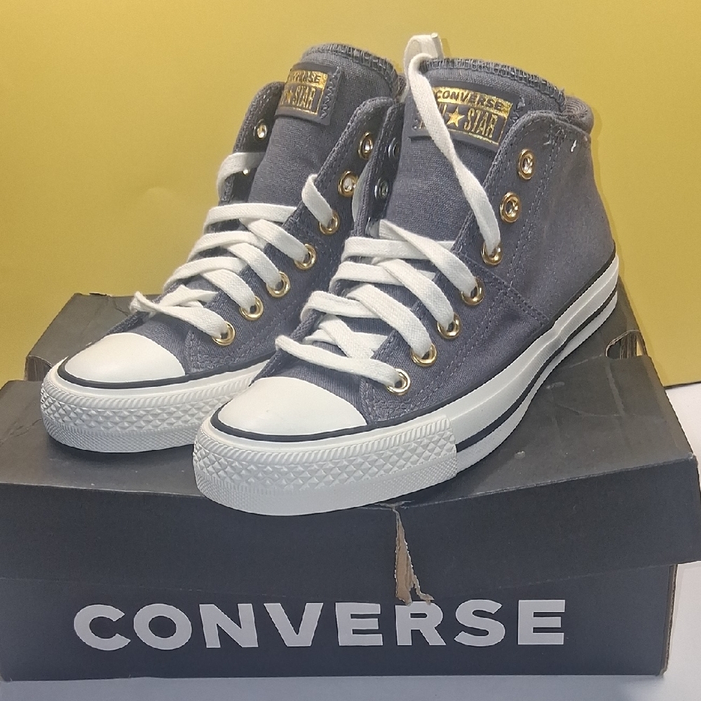 Converse Plum Cove/Black Women's Sneakers